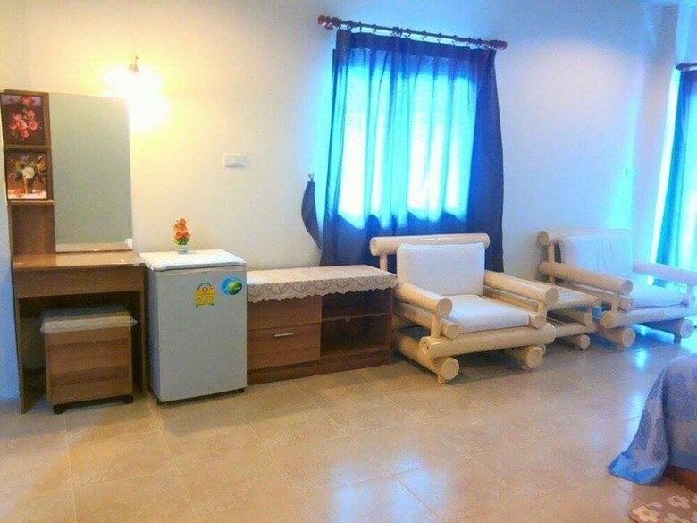 Hotel Oyo 888 Apinya's Place Karon