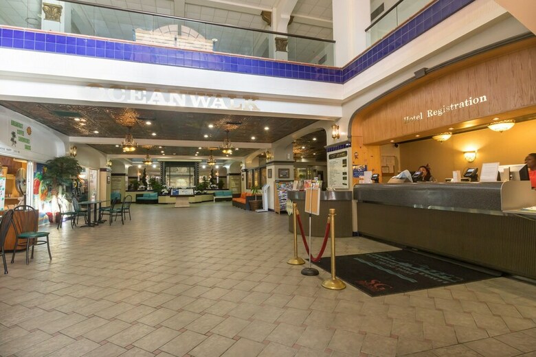 654 City View Apartment Hollywood Beach