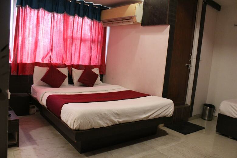 Hotel Rajshree