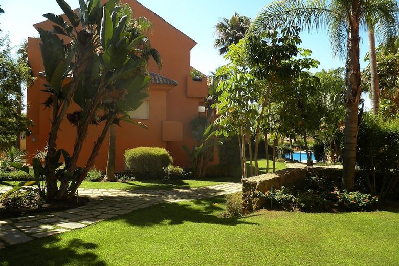 Apartamentos La Fragata