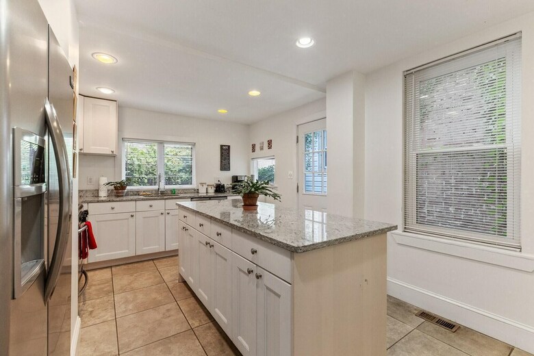 Apartamento 1215 E Columbia