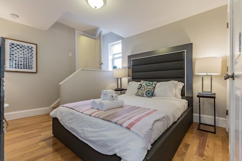 Apartamento 1215 E Columbia