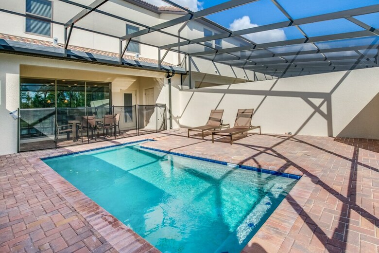 Fantastic Windsor At Westside Resort Home