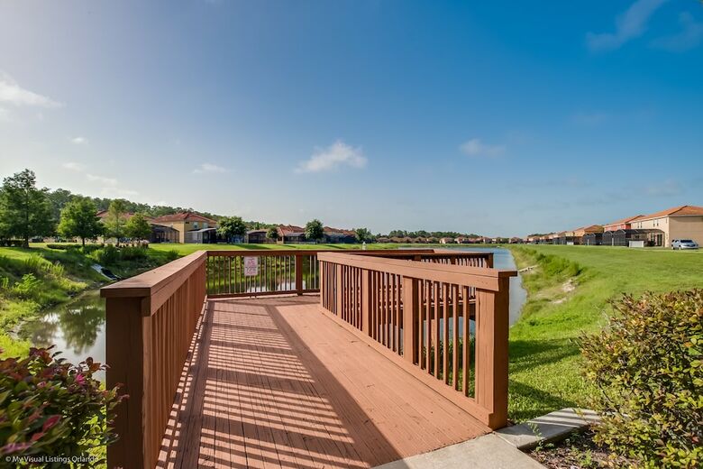 518mb New And Modern 8 Bedroom 5 Bathroom Villa