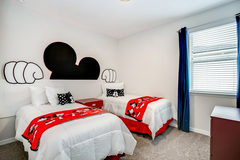 1560npt New Solara 9 Bedroom 6 Bathroom Resort