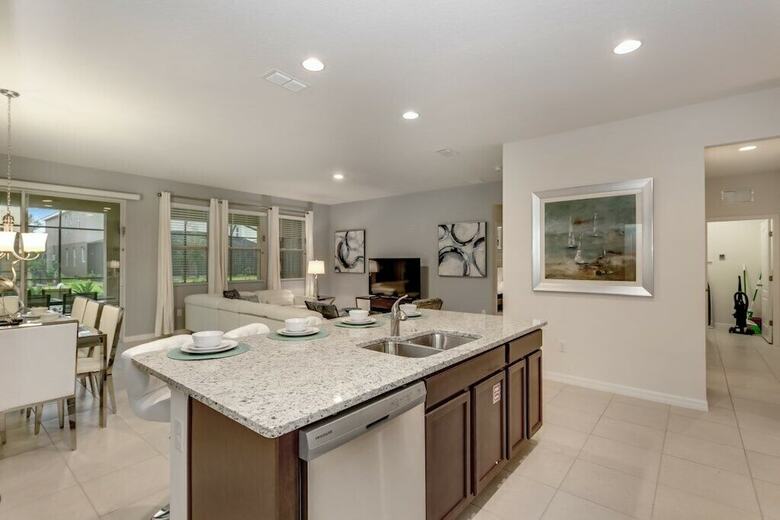 7028oakwood