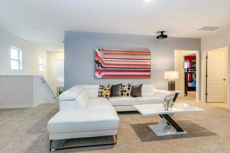 7028oakwood