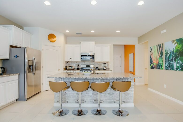 6091broadoak
