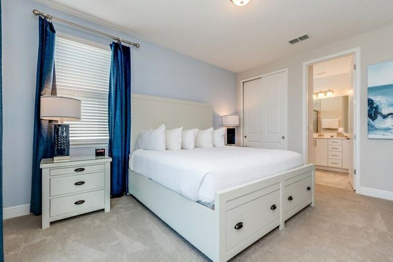 Amazing 11 Bedroom Encore Resort Porperty