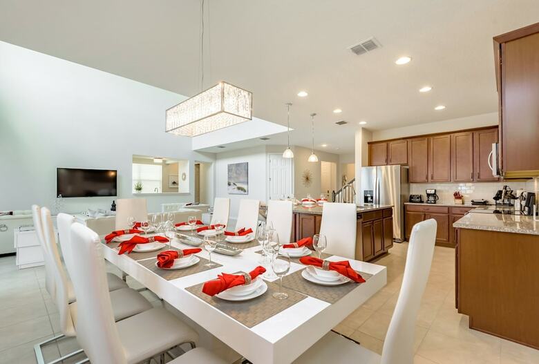 Amazing 6 Bedroom 5 Bathroom Solara Resort Villa