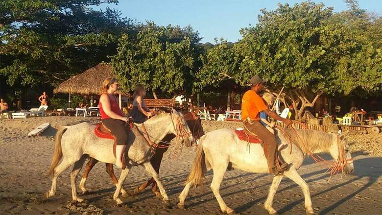 Hotel Playa Hermosa Ecolodge