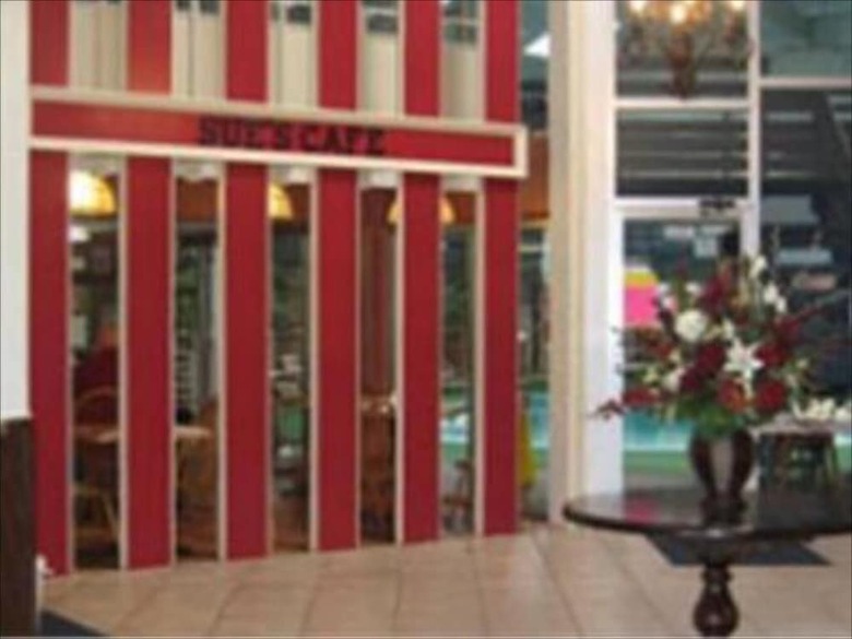 Hotel Hub City Inn