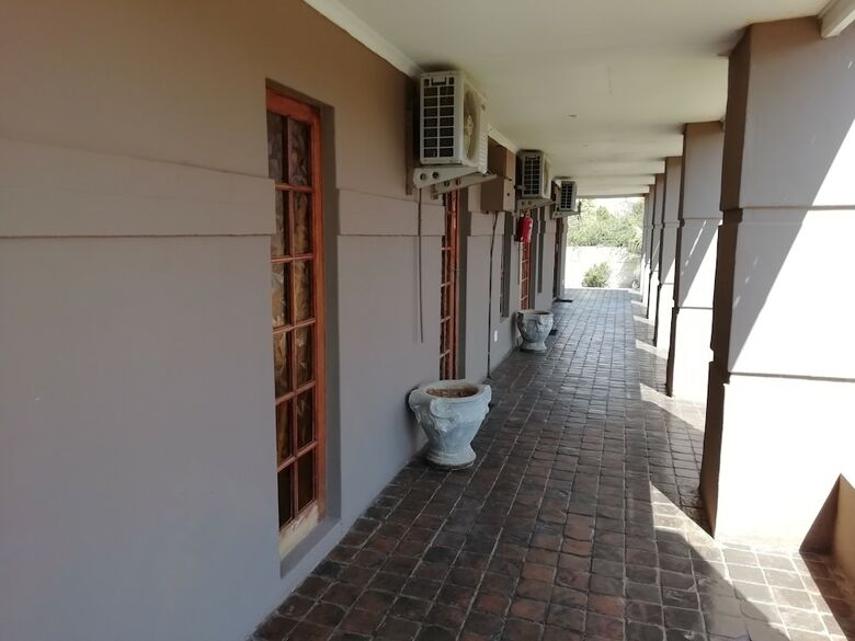 Bed & Breakfast Times Premier Lodge