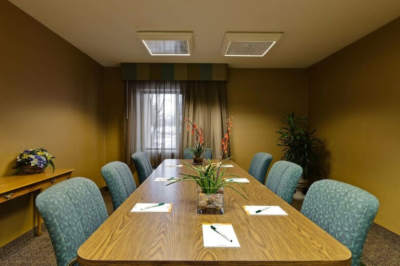 Hotel La Quinta Inn By Wyndham Chicago Willowbrook