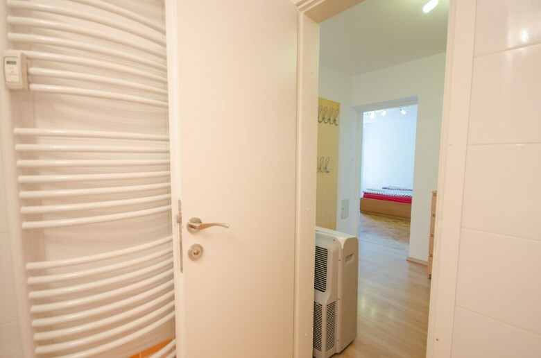 Apartment Near The Train Station