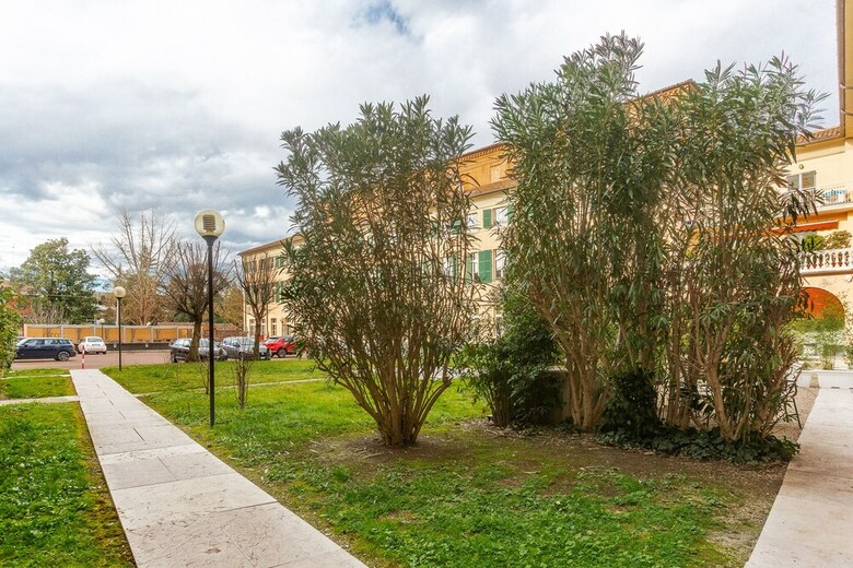 University Apartment Con Parcheggio E Giardino