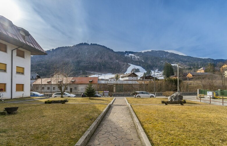 Apartamento Moderno Appartamento Tarvisio - Vista Bosco
