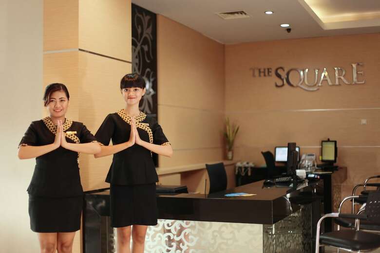 Hotel The Square Surabaya