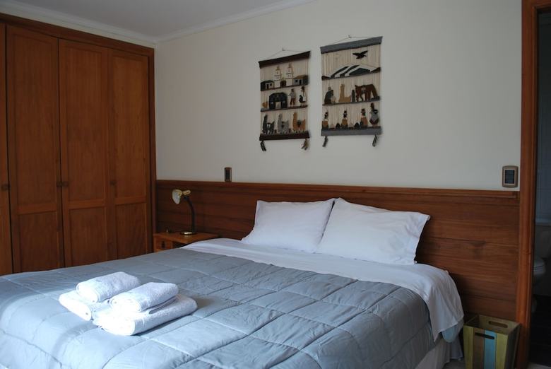 Frontera Pucon Hostel B&B
