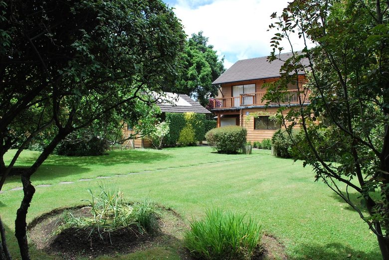 Frontera Pucon Hostel B&B