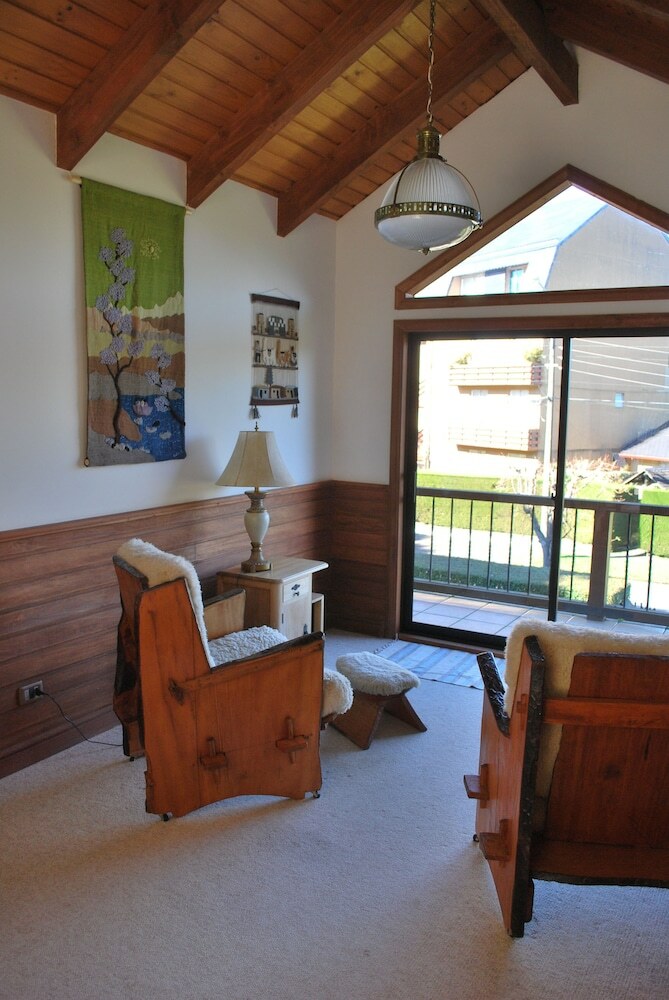 Frontera Pucon Hostel B&B