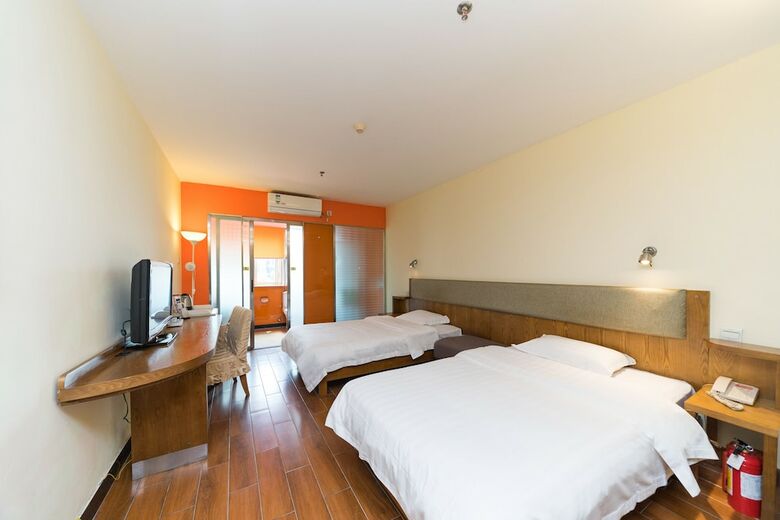 Hotel Garden Inn Yile Road Branch