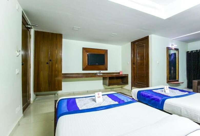 Hotel Seven