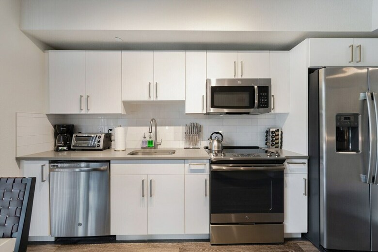 Biscayne Townhomes By Sextant