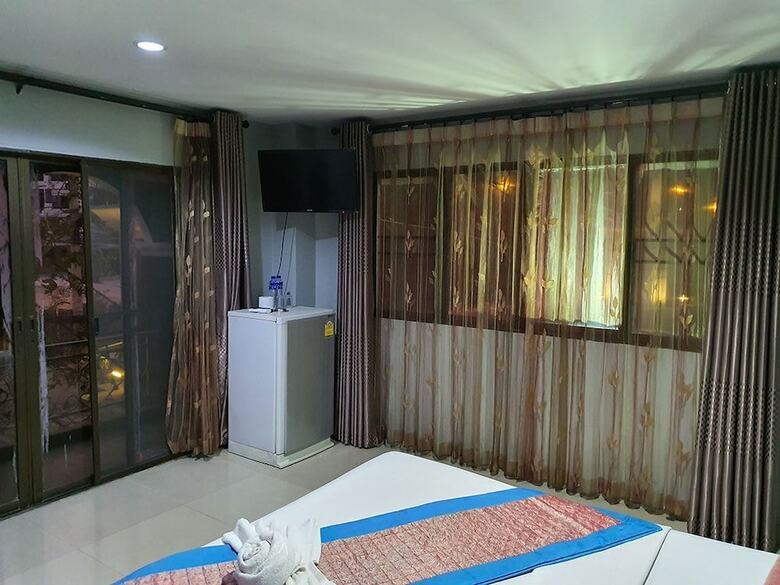 Hotel Royal Suites