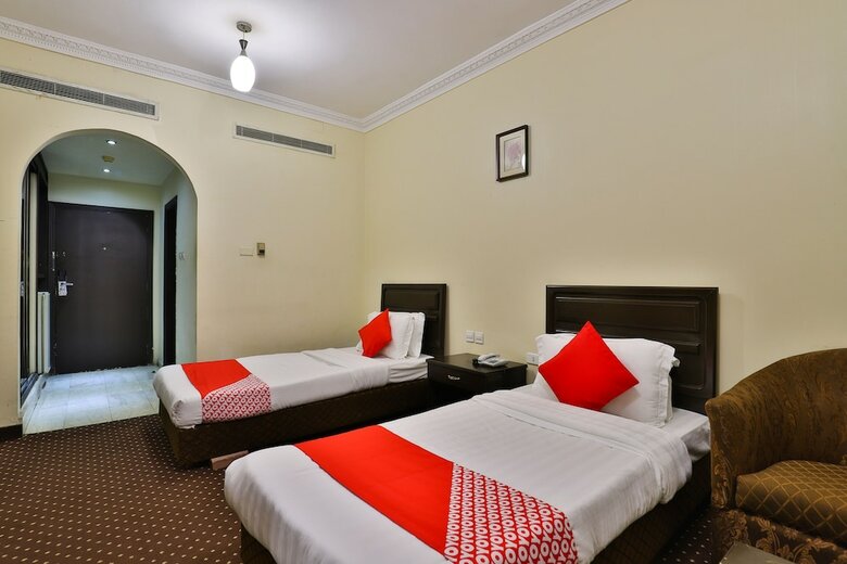 Oyo 446 Mas Hotel