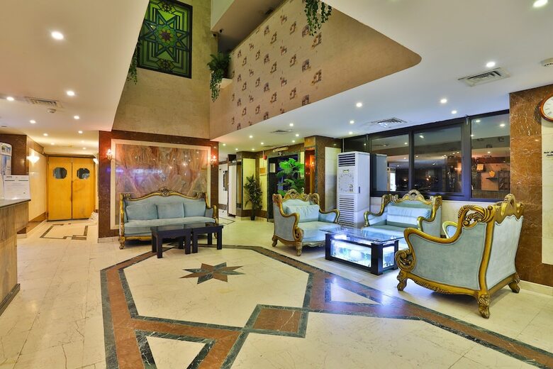 Oyo 446 Mas Hotel