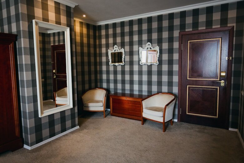 Hotel Grand Imperial