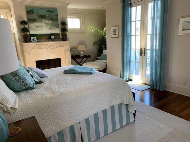 17 Coast Cottage Lane By Hodnett Cooper