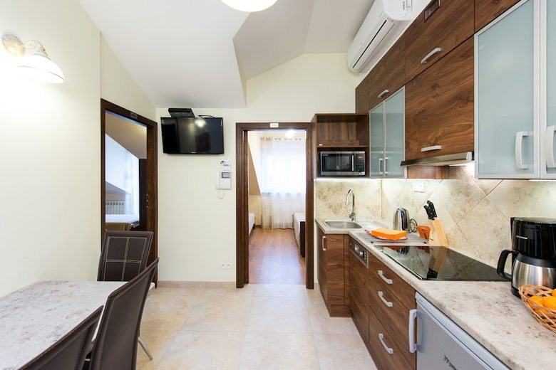 Vanilla 3 Apartment