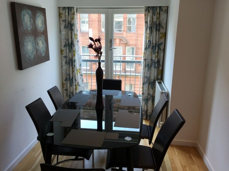 Tolbooth Apartments