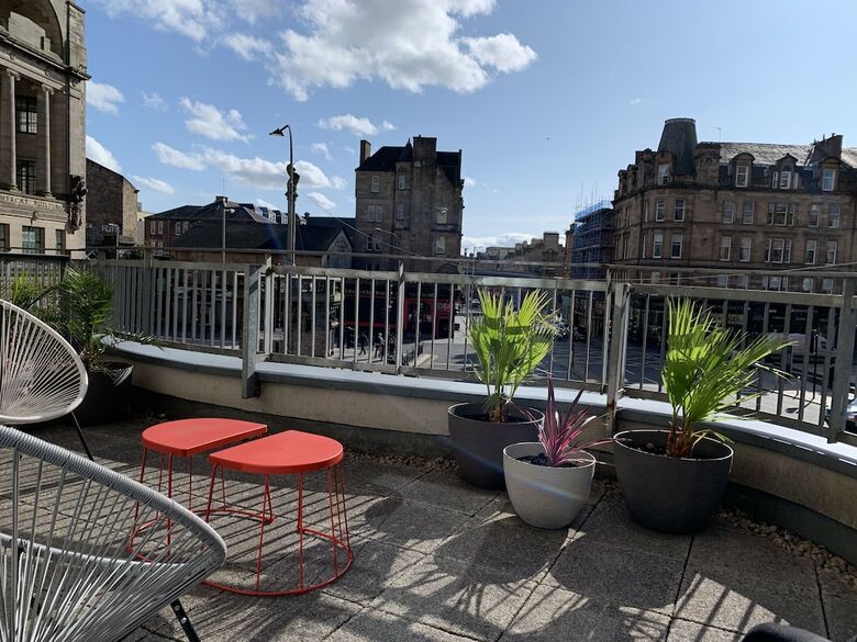 Tolbooth Apartments