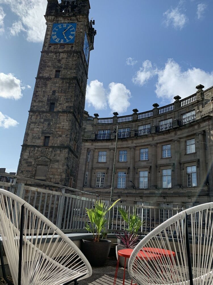 Tolbooth Apartments