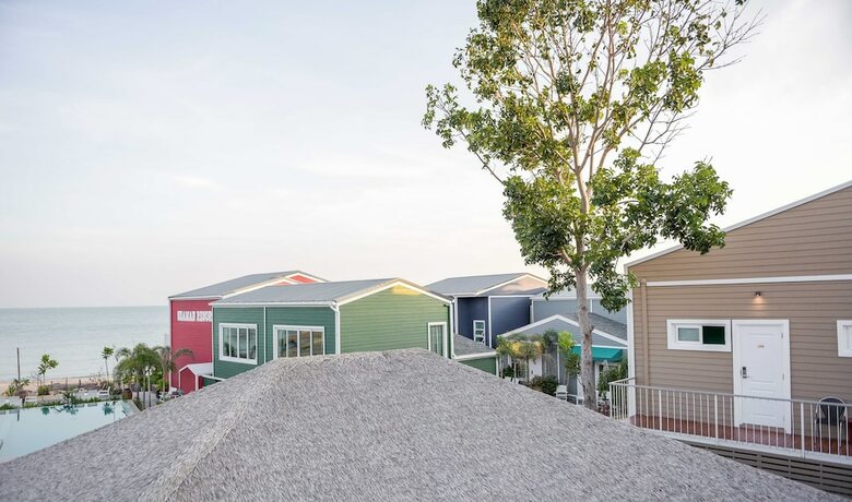 Hotel Seaman Resort