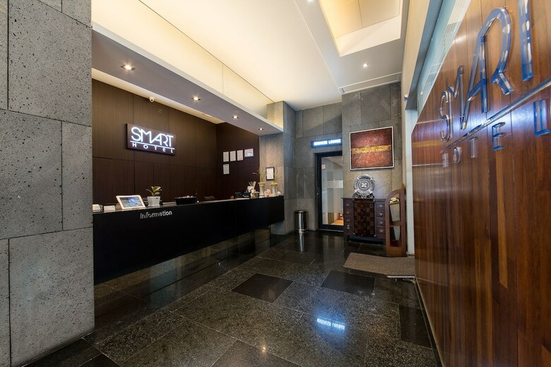 Smart Tourist Hotel