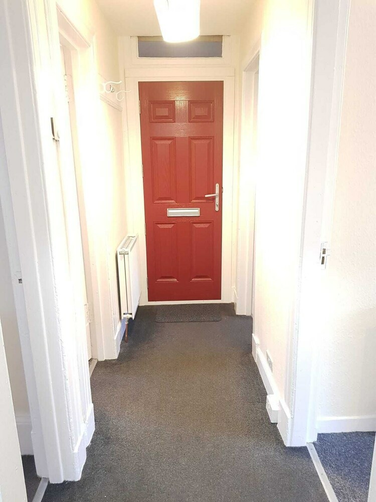 Apartamento Convenient, Clean And Comfortable Flat #2
