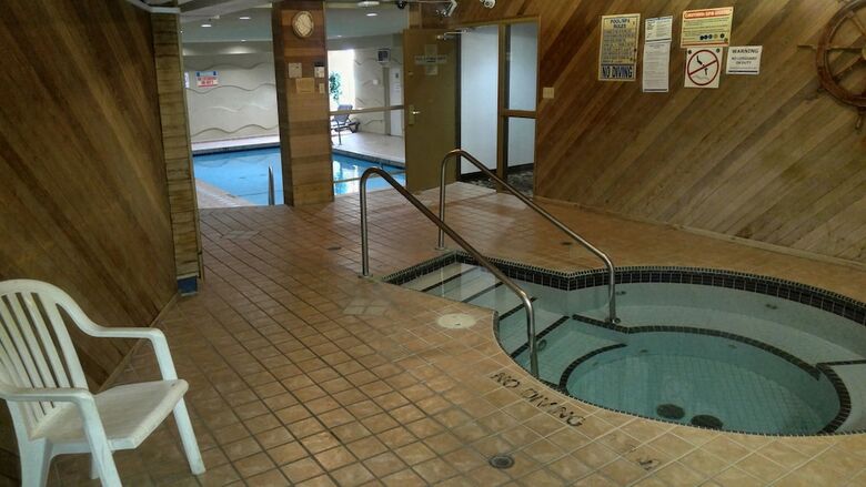 Hotel Ramada By Wyndham Abbotsford