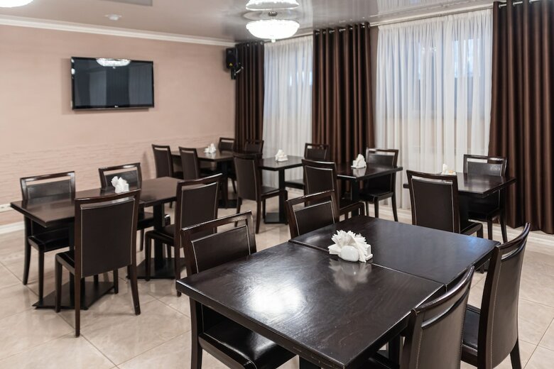 Hotel Bogemia On Vavilova Street