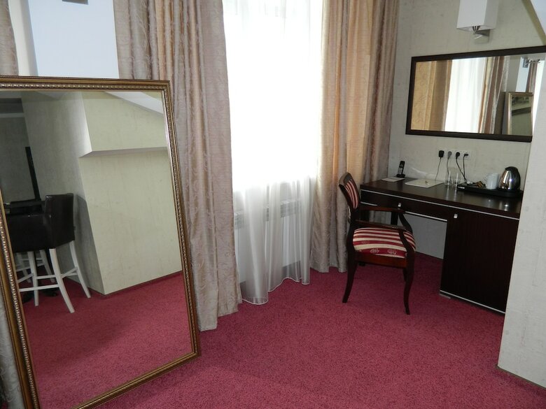 Hotel Bogemia On Vavilova Street