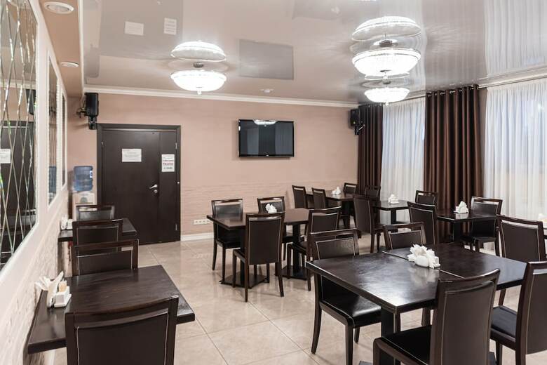 Hotel Bogemia On Vavilova Street