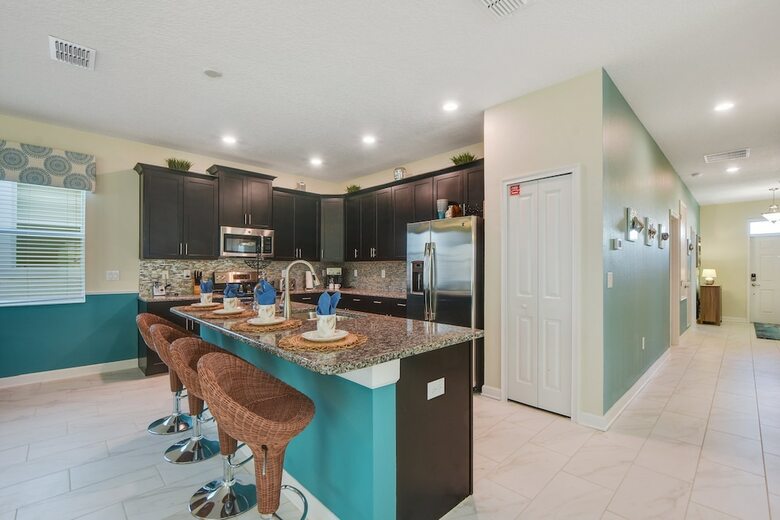 Well Appointed 4-bed Hm W Pool, Gm Rm-1542mvd