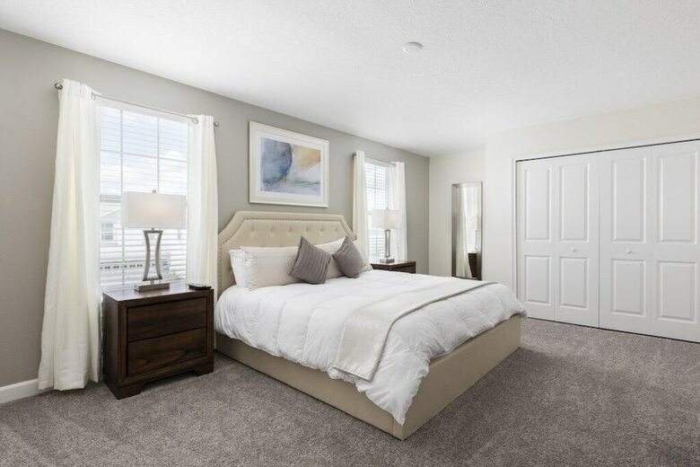 Champions Gate 1668 - Six Bedroom Pool Home