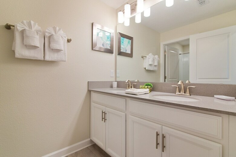 Champions Gate 870 - 4 Bedroom Townhome W Private Splash Pool