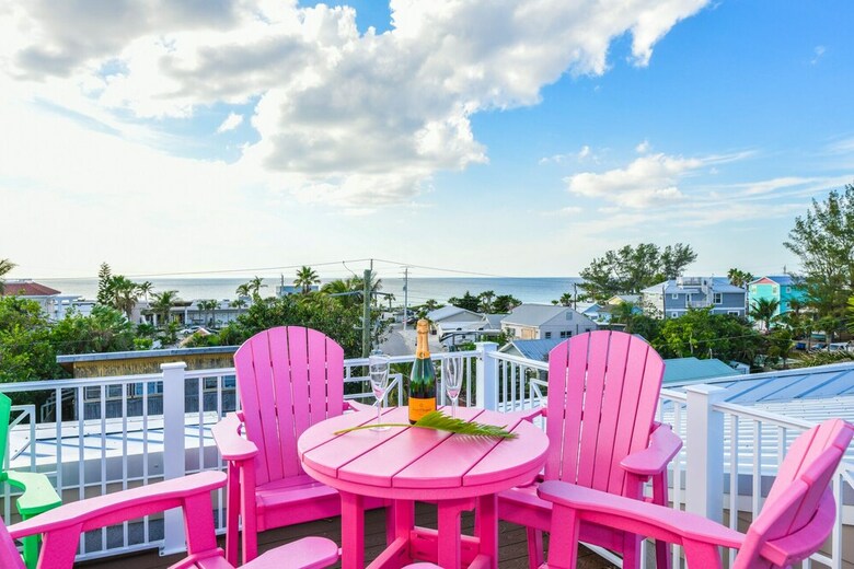 Tropical Hideaway