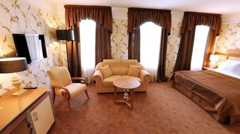 Hotel Dvor Podznoeva