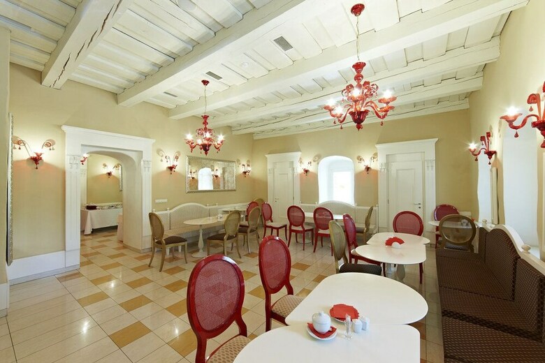 Hotel Dvor Podznoeva